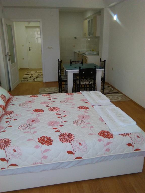 Apartman Strezoski Appartement Ohrid Buitenkant foto